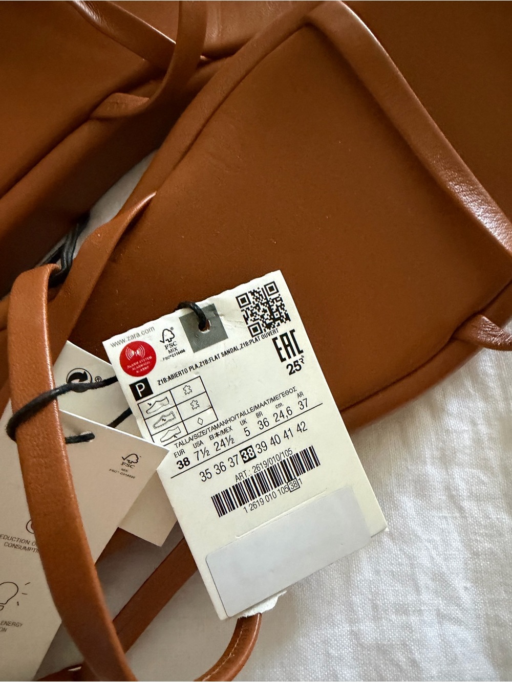 Zara leather Tan Strappy Flat Sandals - Picture 3 of 3
